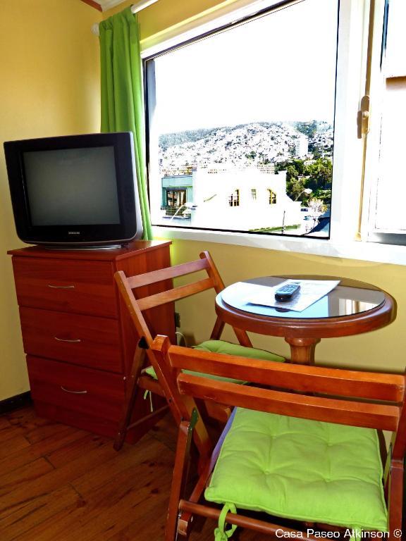 Casa Paseo Atkinson B&B Valparaiso Room photo