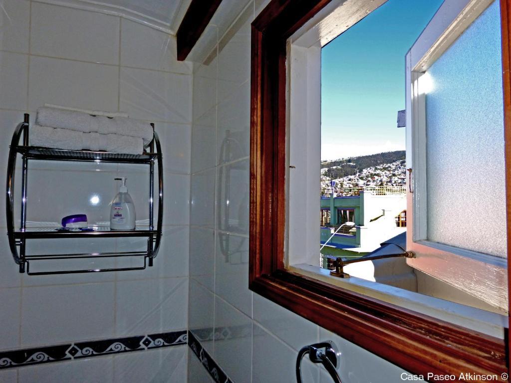 Casa Paseo Atkinson B&B Valparaiso Room photo